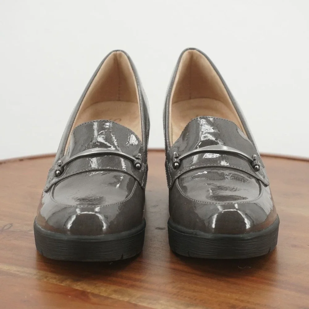 SOUL Naturalizer Womens Achieve Loafers Wedge Heel Gray Faux Patent Leather 9M